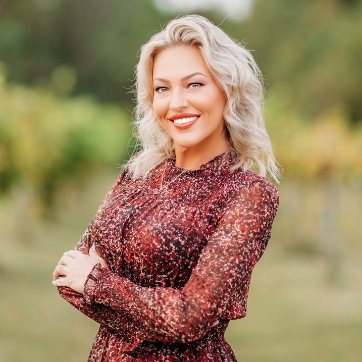Mandy L. Hope